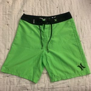 Hurley green men’s board shorts/swimming trunks